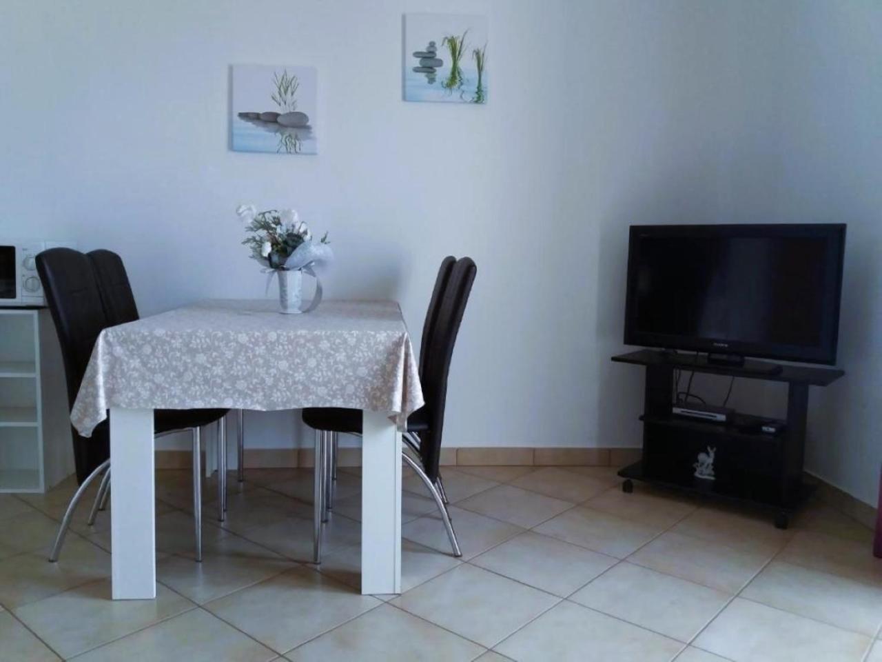 Guest House Lucija Banjol Camera foto